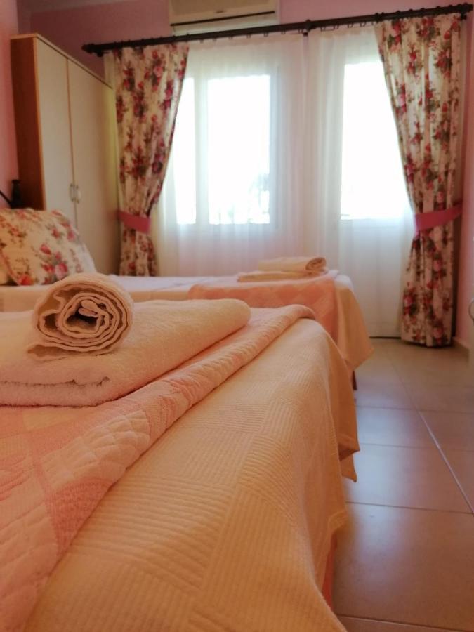 Maviev Otel Çeşme Exterior foto