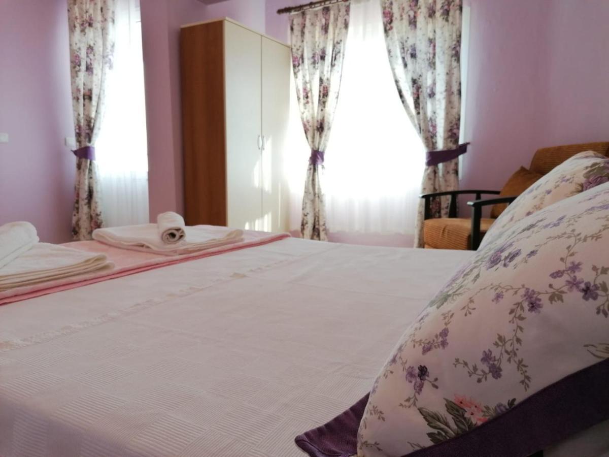 Maviev Otel Çeşme Exterior foto